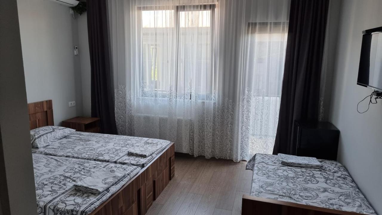 French Hotel Kobuleti Luaran gambar